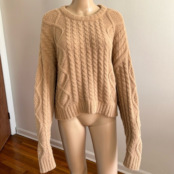 Aerie Long Sleeve Cable Knit Crew Neck Sweater Tan Size M - Picture 1 of 9